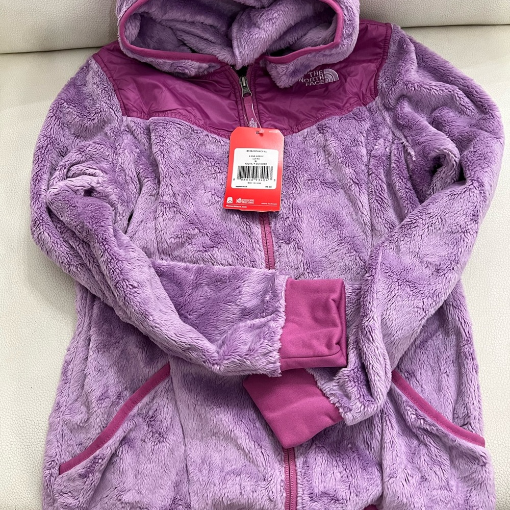 NWT girls XL (18) the Northface hoodie lilac colour